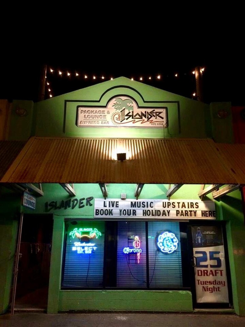 Things To Do Islander Beach Bar